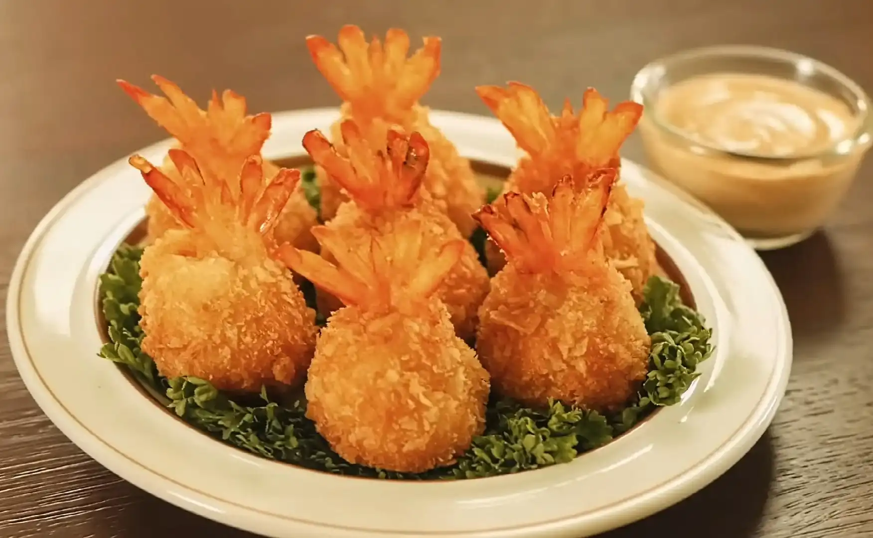 Crispy Fried Shrimp Balls - Momyumrecipes.com